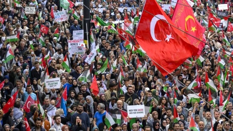 Europe joins in protest against genocide - Middle East environmental fight