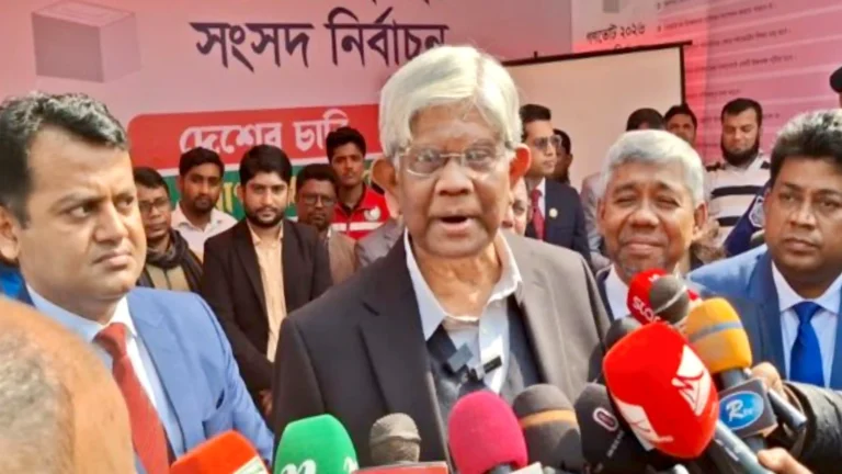 অর্থনীতি এখন আইসিইউ থেকে কেবিনে: অর্থ উপদেষ্টা ড. সালেহউদ্দিন