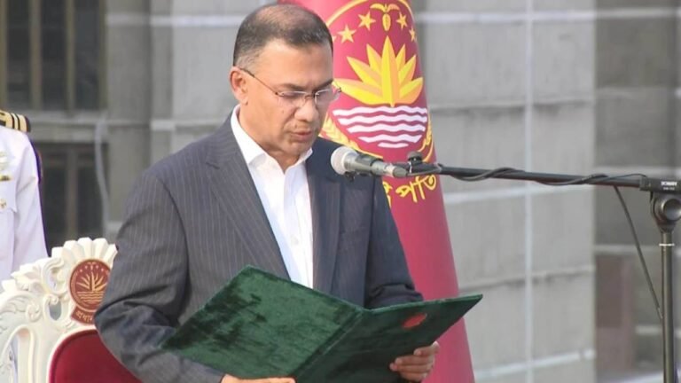 দেশের ১১তম প্রধানমন্ত্রী হিসেবে শপথ নিলেন তারেক রহমান