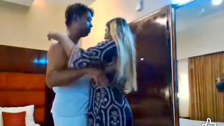 ইউএনওর সঙ্গে নারী আপত্তিকর ভিডিও ভাইরাল, জেলা জুড়ে তোলপাড়