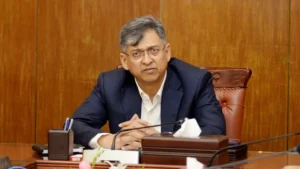 সহনীয় মাত্রায় তেল-গ্যাসের দাম বাড়ানো হয়েছে: স্বরাষ্ট্রমন্ত্রী