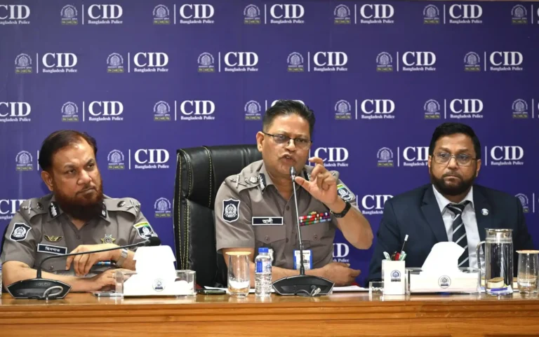 সম্মিলিত প্রচেষ্টাই পারে পুলিশের ভাবমূর্তি শক্তিশালী করতে: আইজিপি