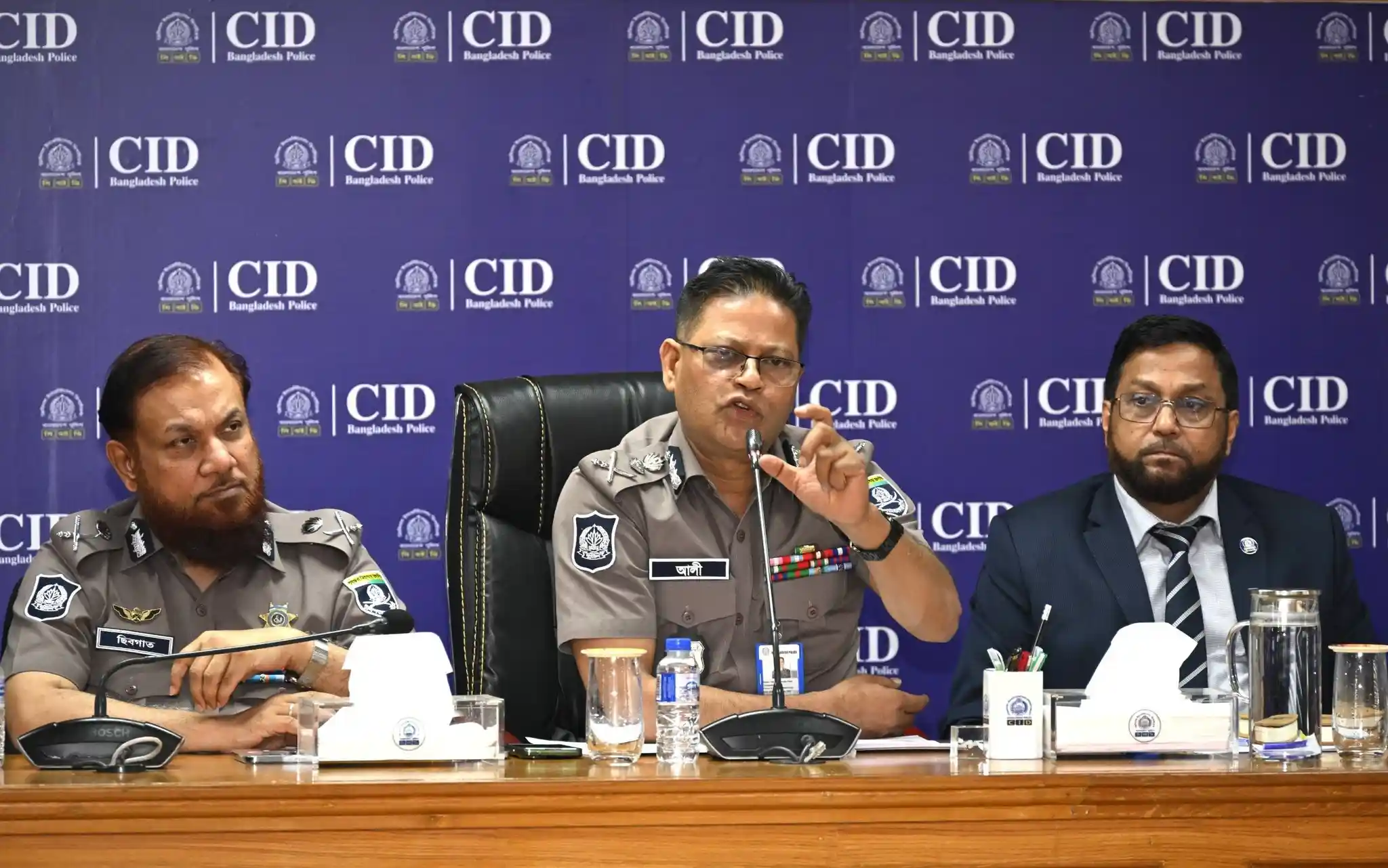 সম্মিলিত প্রচেষ্টাই পারে পুলিশের ভাবমূর্তি শক্তিশালী করতে: আইজিপি