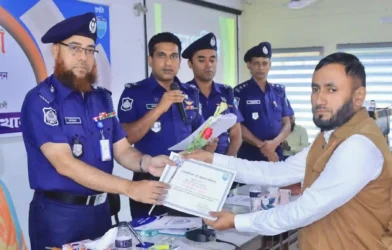 নোয়াখালীর এপ্রিল মাসে শ্রেষ্ঠ ডিবি অফিসার জাকির হোসাইন সোহেল