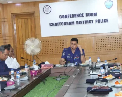 চট্টগ্রামে নবনিযুক্ত পুলিশ সুপার হিসেবে মাসুদ আলমের দায়িত্বভার গ্রহণ