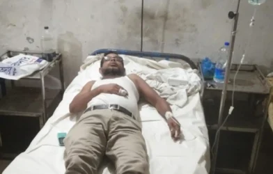 কাঁঠালিয়ায় স্বাস্থ্য সহকারীর ওপর প্রতিপক্ষের হামলা