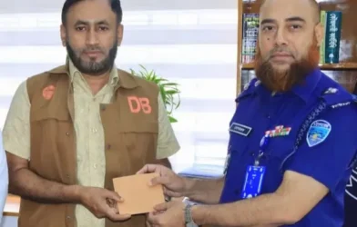 নোয়াখালীতে কিশোর গ্যাং দমন ও মাদক উদ্ধারে শ্রেষ্ঠত্বের পুরস্কার পেলেন ডিবির জাকির