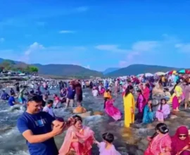 সিলেটের সাদাপাথরে গোসল করতে নেমে চিকিৎসক নিখোঁজ