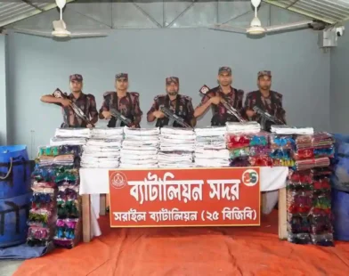 মাছের ড্রামে লুকিয়ে পাচার, অর্ধকোটি টাকার ভারতীয় শাড়ি জব্দ