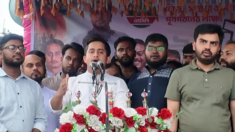 বিএনপির মধ্যে শেখ হাসিনার রোগ দেখতে চাই না: সারজিস আলম
