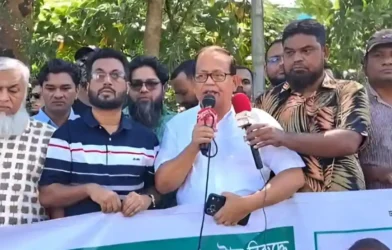 পাটওয়ারীকে যেখানেই পাওয়া যাবে গণধোলাইয়ের নির্দেশ দিলেন বিএনপি নেতা