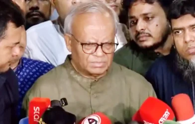 বিএনপির মনোনয়নপ্রত্যাশীদের সাক্ষাৎকার গ্রহণ