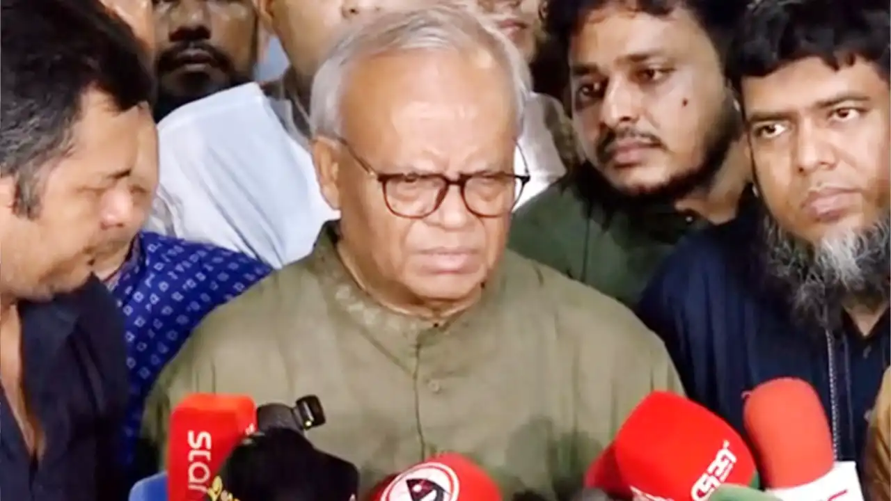 বিএনপির মনোনয়নপ্রত্যাশীদের সাক্ষাৎকার গ্রহণ