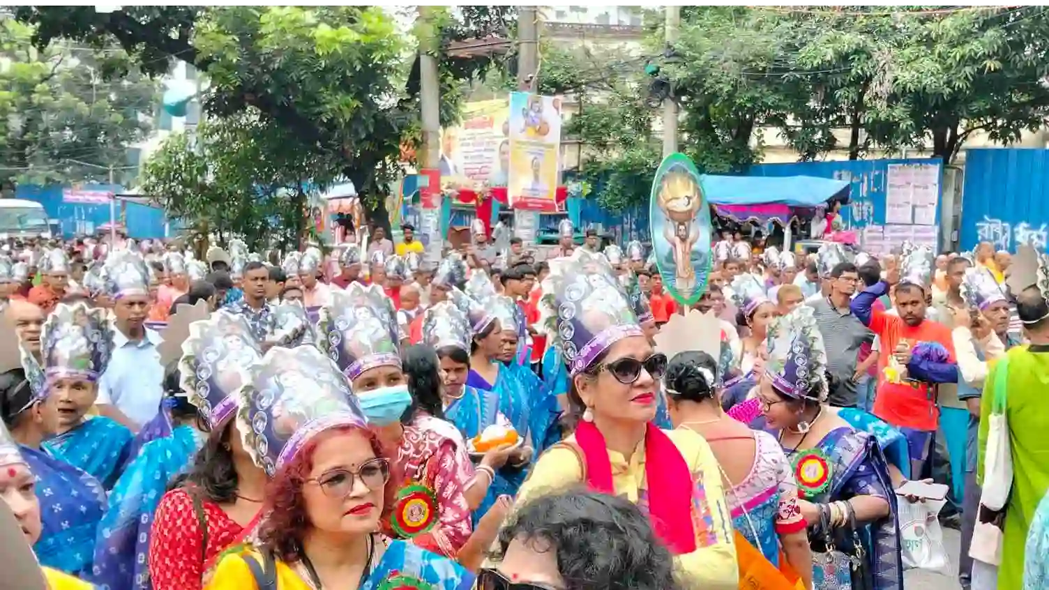 জন্মাষ্টমীর মহা শোভাযাত্রায় মুখরিত চট্টগ্রামের রাজপথ