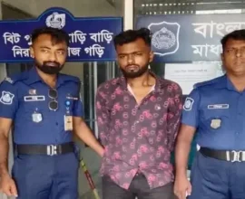 পারিবারিক কলহের জেরে বিষপানে মা ও মেয়ের মৃত্যু, বাবা আটক