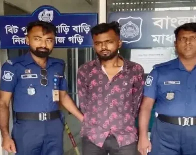 পারিবারিক কলহের জেরে বিষপানে মা ও মেয়ের মৃত্যু, বাবা আটক