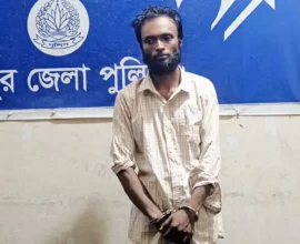 মসজিদের ছাদে শিশুর পায়ুপথে ব্রাশ ঢুকিয়ে নির্যাতন, অভিযুক্ত গ্রেপ্তার