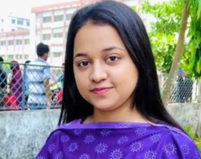 মাদারীপুরে প্রবাসীর স্ত্রীকে ঘরে ঢুকে কুপিয়ে হত্যা