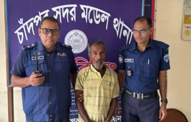 চাঁদপুরে হত্যা মামলায় মৃত্যুদণ্ডপ্রাপ্ত পলাতক আসামি ধান্দা রফিক গ্রেপ্তার