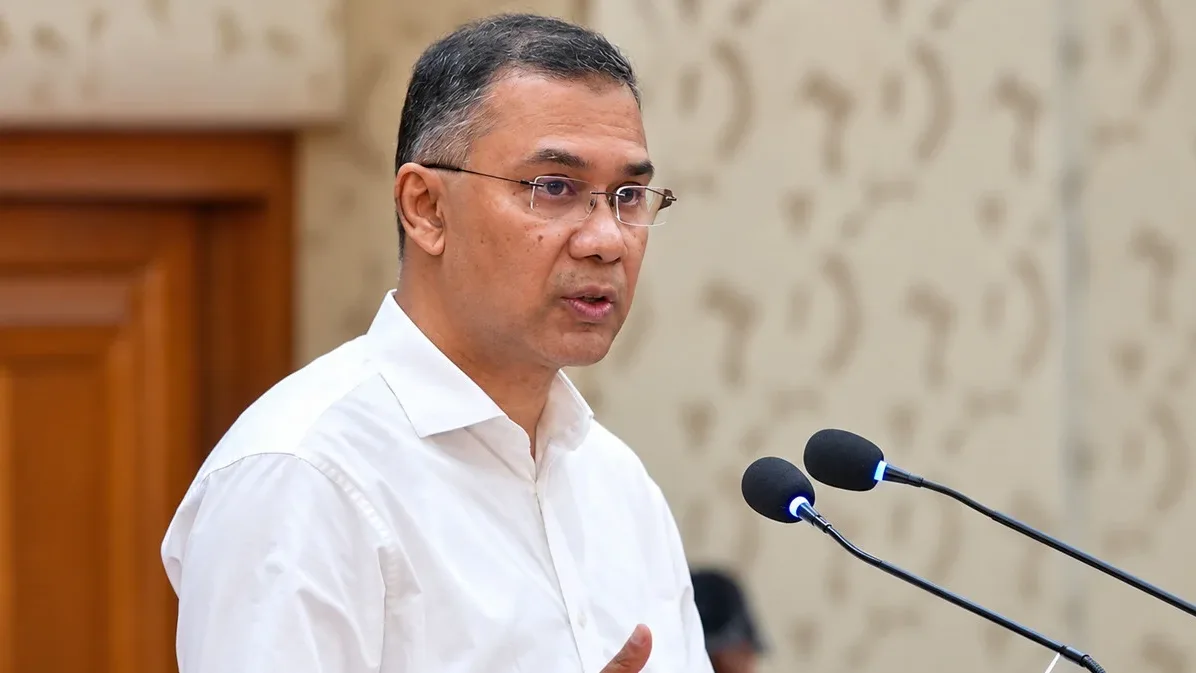 দেশের দ্বিতীয় বৃহত্তম সমুদ্রবন্দর মোংলা বন্দরের সার্বিক পরিচালন কার্যক্রম পরিদর্শন করেছেন প্রধানমন্ত্রী তারেক রহমান।