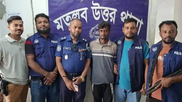 চাঁদপুরে পুলিশের অভিযানে ওয়ান শুটার গানসহ যুবক গ্রেপ্তার