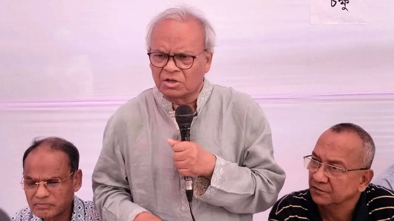 পুলিশের প্রধানের বক্তব্য সরকারকে বিব্রত করবে: রুহুল কবির রিজভী